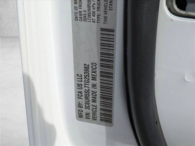 New 2026 RAM 2500 Limited AWD/4WD image 18