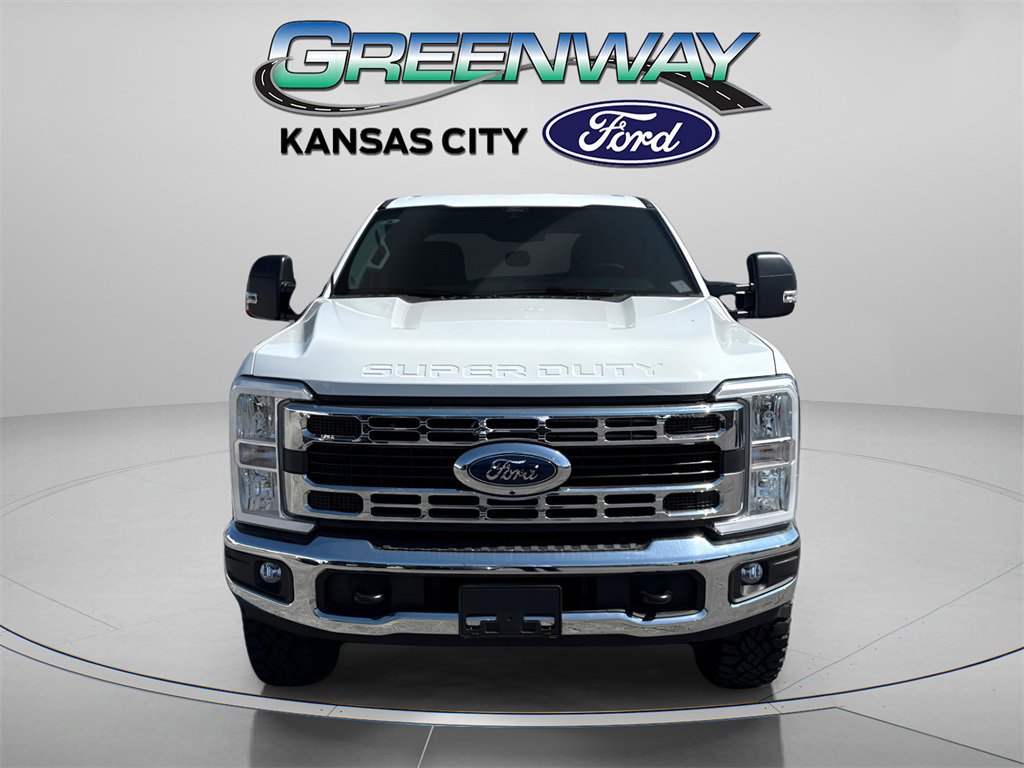 New 2025 Ford F350 XLT w/ Tremor Off-Road Package image 2