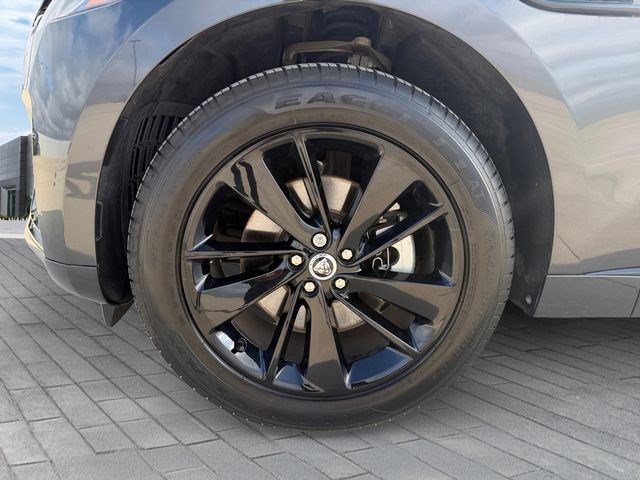 Used 2024 Jaguar F-PACE R-Dynamic S AWD/4WD image 9