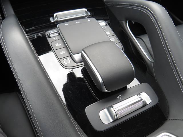 Used 2025 Mercedes-Benz GLS 450 4MATIC image 16