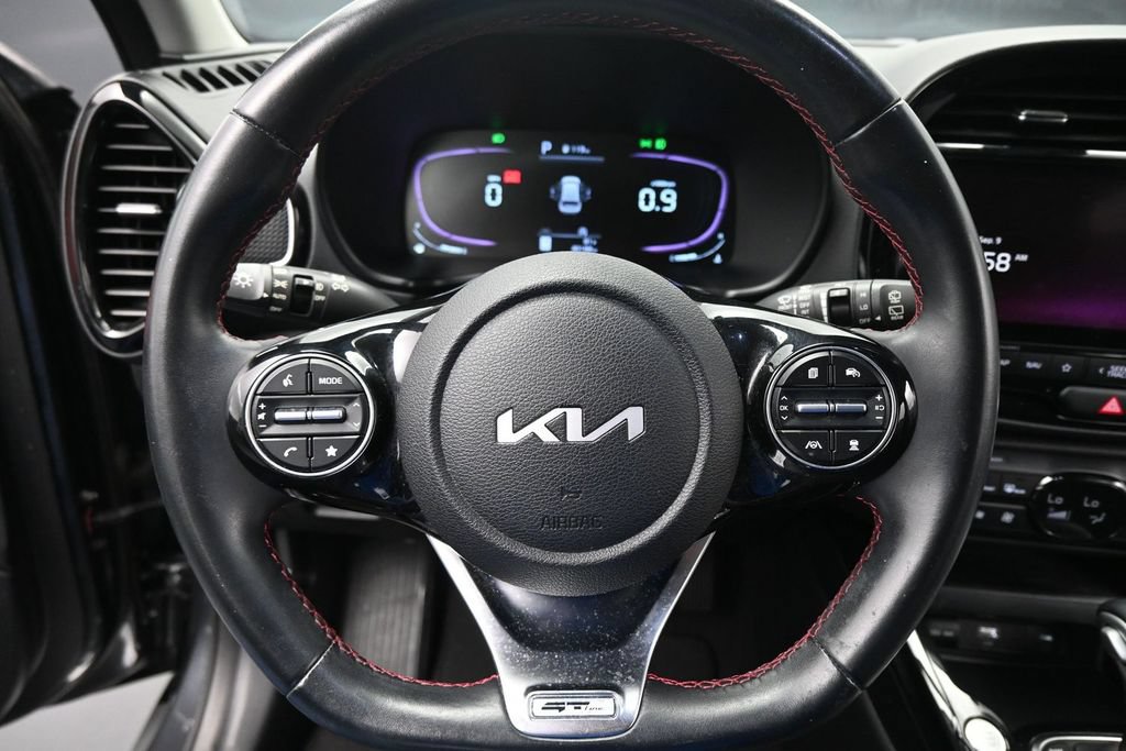 Used 2023 Kia Soul GT-Line w/ GT-Line Technology Package FWD image 14