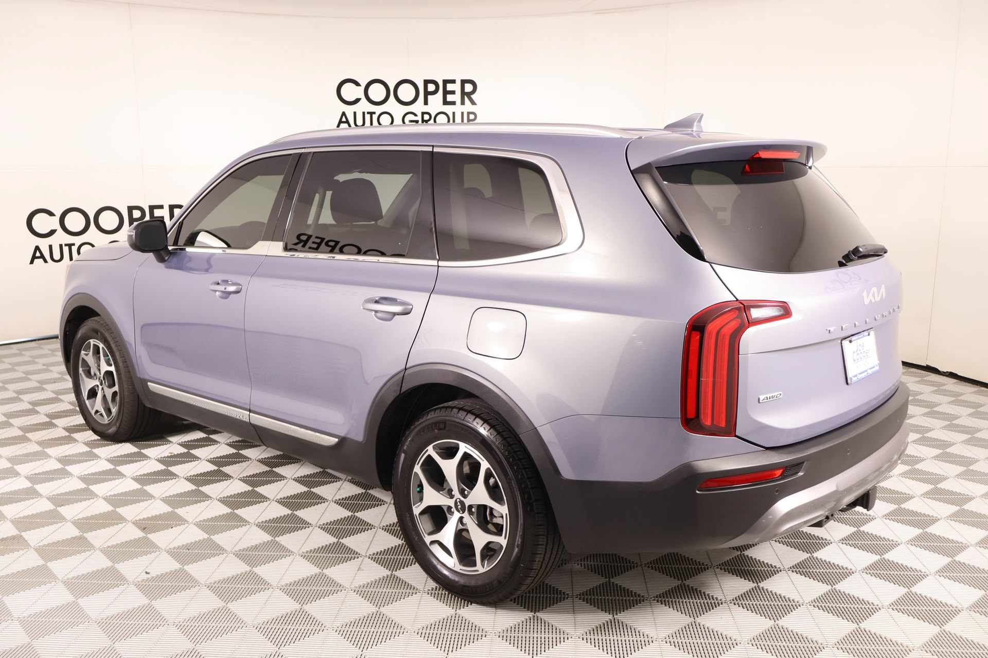 Used 2022 Kia Telluride EX w/ Towing Package AWD/4WD image 25