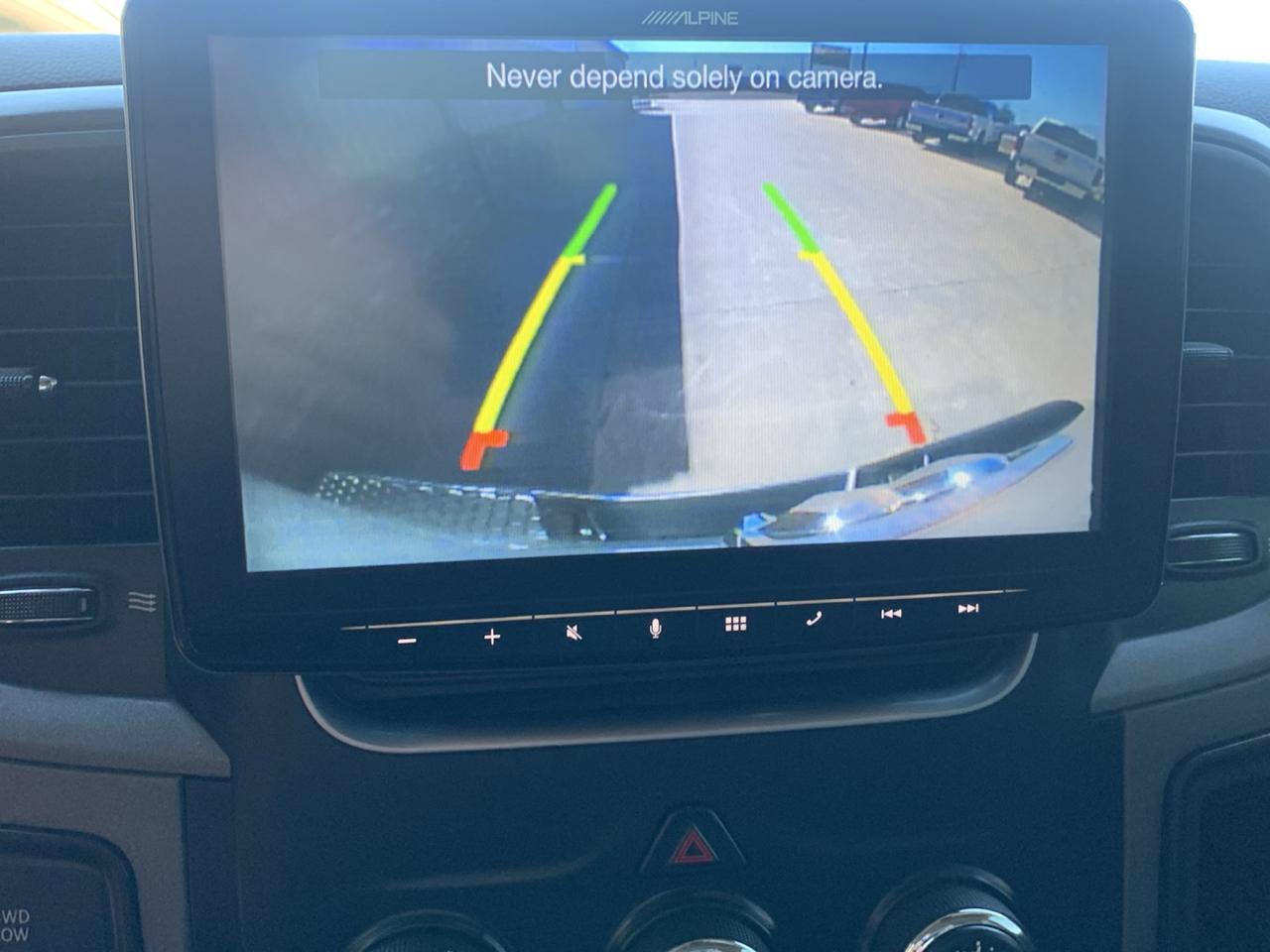 Used 2018 RAM 2500 Tradesman w/ Chrome Appearance Group AWD/4WD image 32
