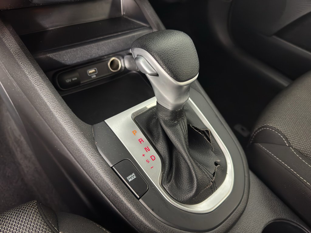 Used 2023 Kia Forte LXS image 25