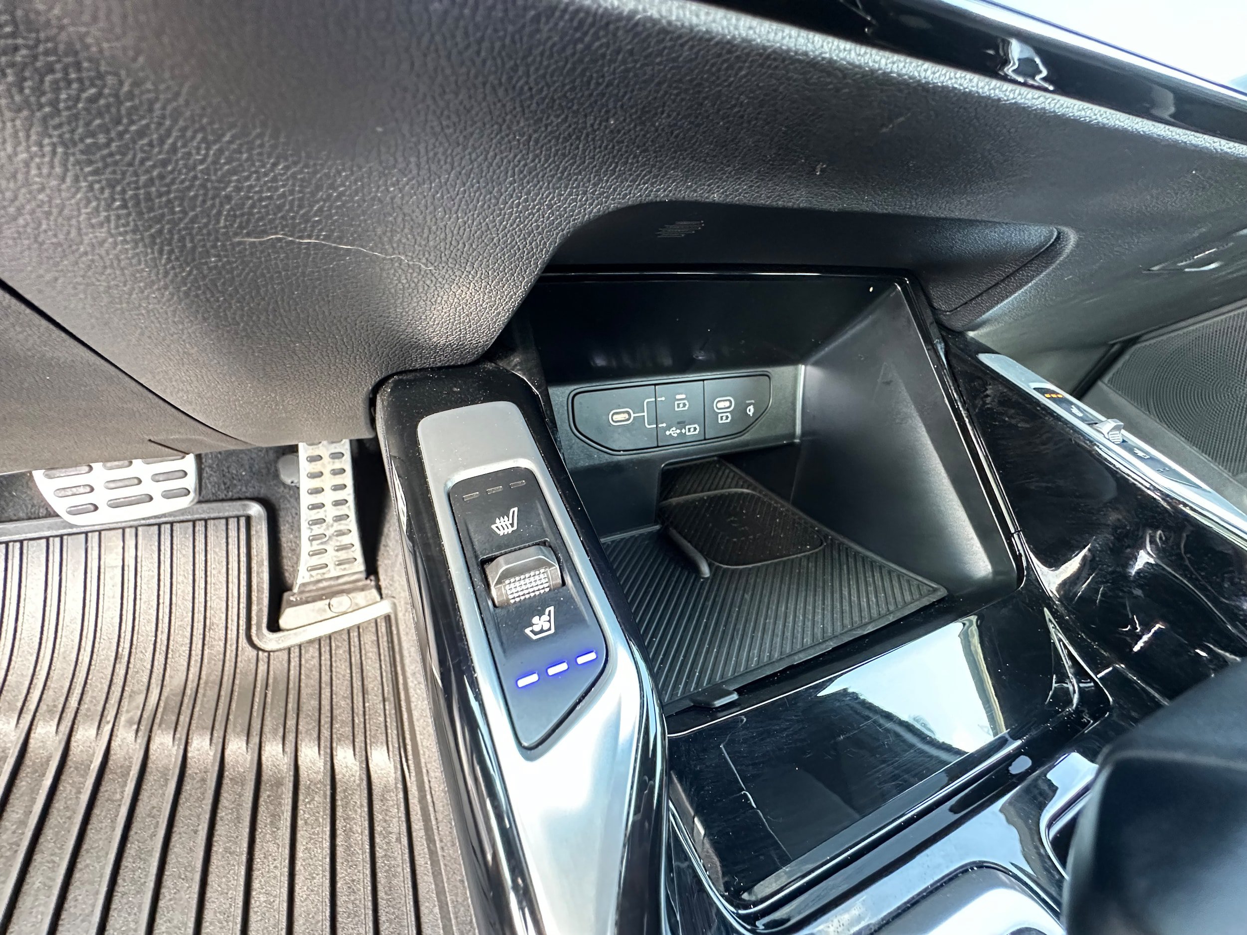 Used 2025 Kia Sorento SX Prestige AWD/4WD image 36