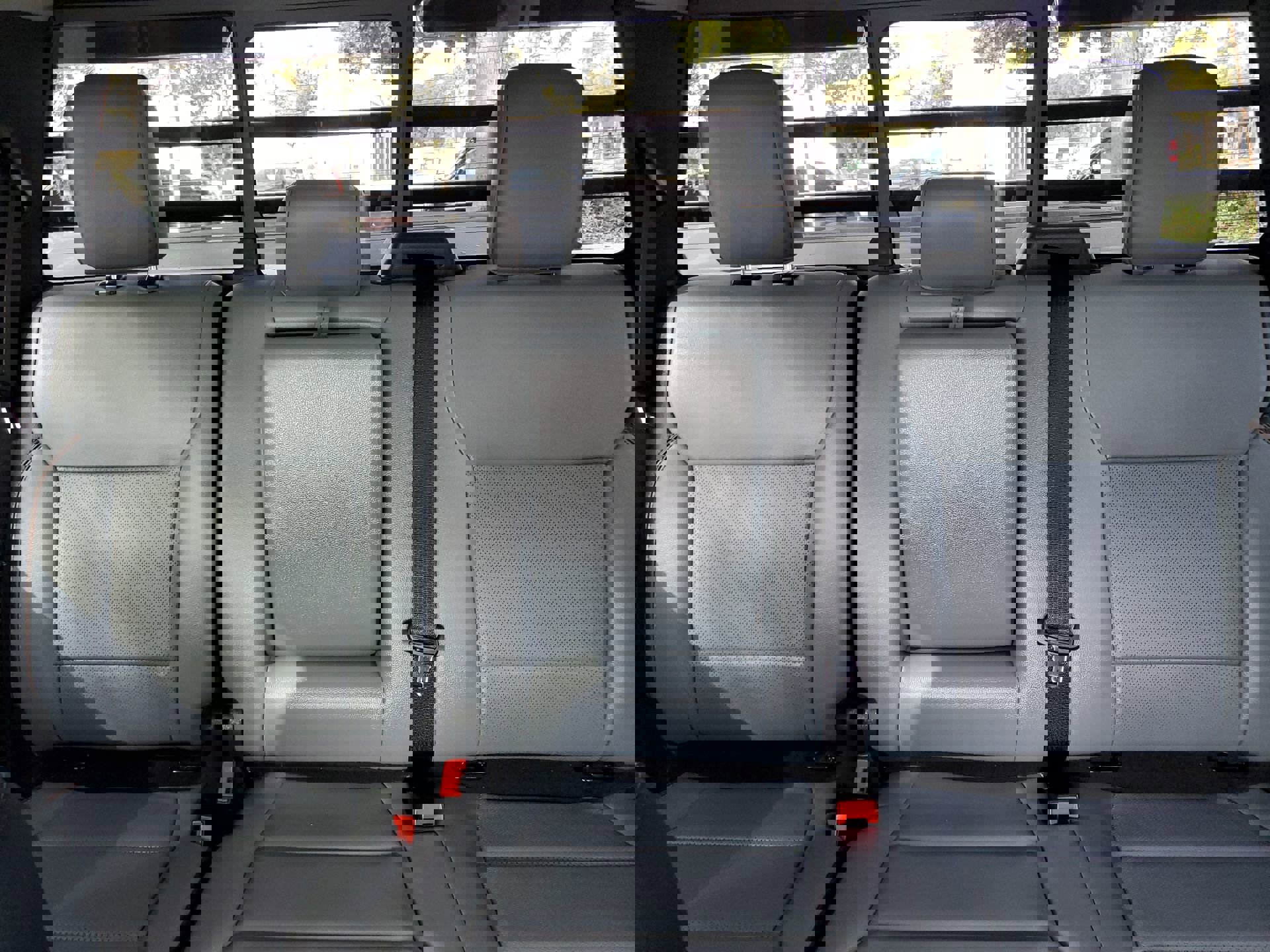 Used 2025 Ford F150 Lariat w/ Equipment Group 501A Mid image 56