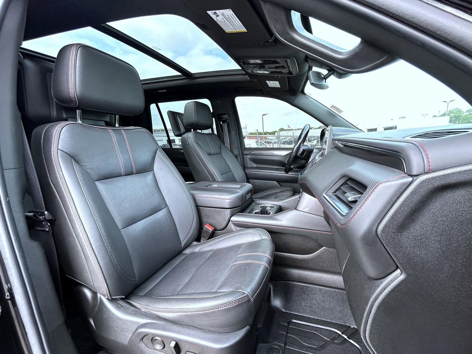 Used 2022 Chevrolet Tahoe RST w/ Sport Performance Package image 16