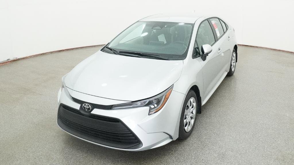 Used 2026 Toyota Corolla LE FWD image 15