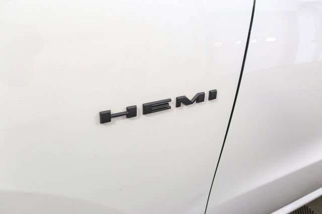 Used 2021 Dodge Durango R/T w/ Blacktop Package AWD/4WD image 7