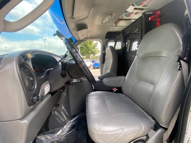 Used 2007 Ford E-250 and Econoline 250 RWD image 12