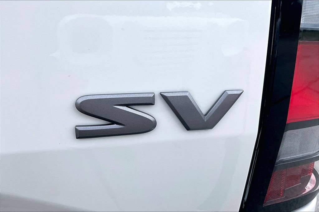 Used 2024 Nissan Frontier SV RWD image 24
