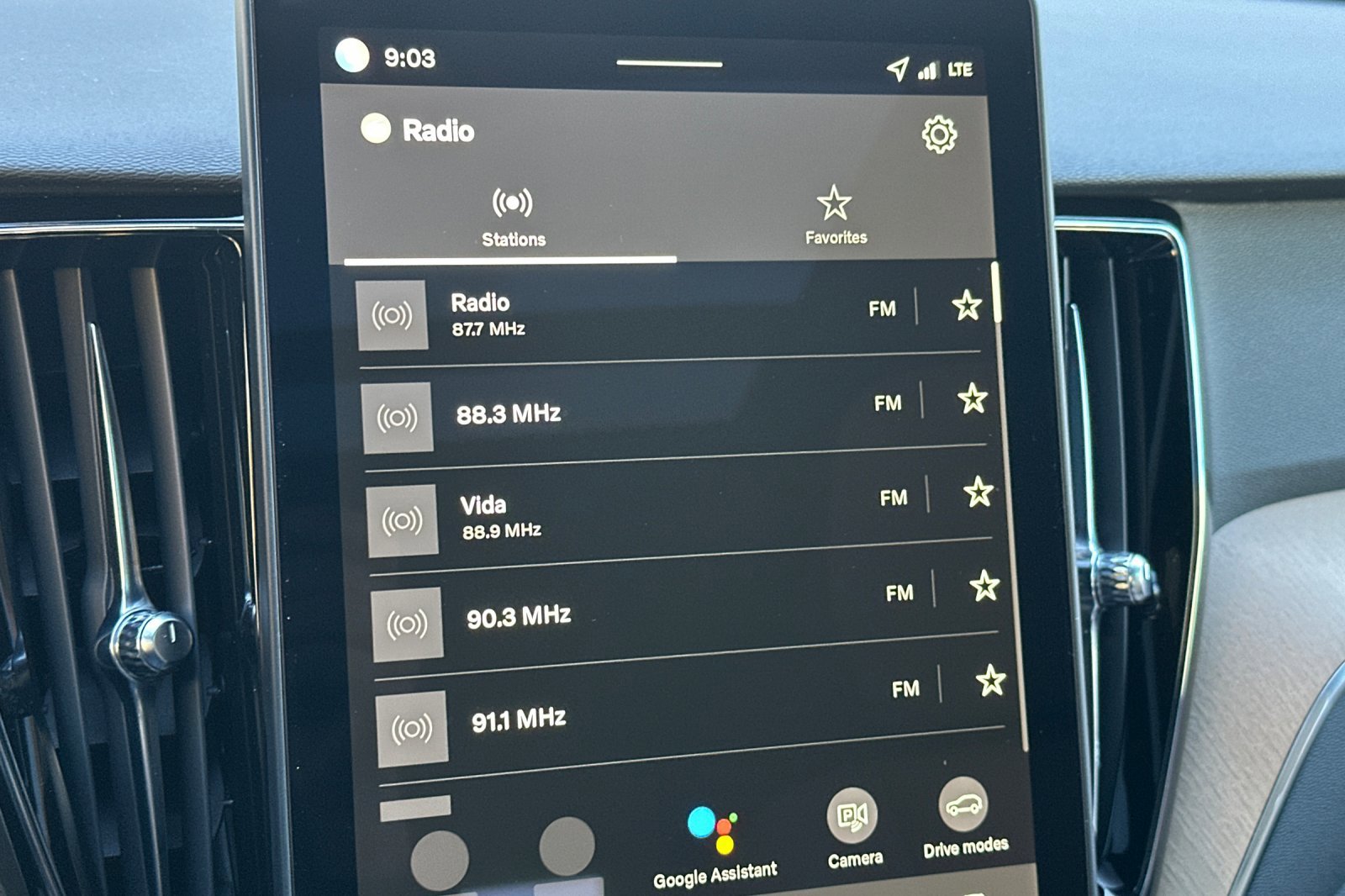 New 2026 Volvo XC60 B5 Plus w/ Climate Package image 15