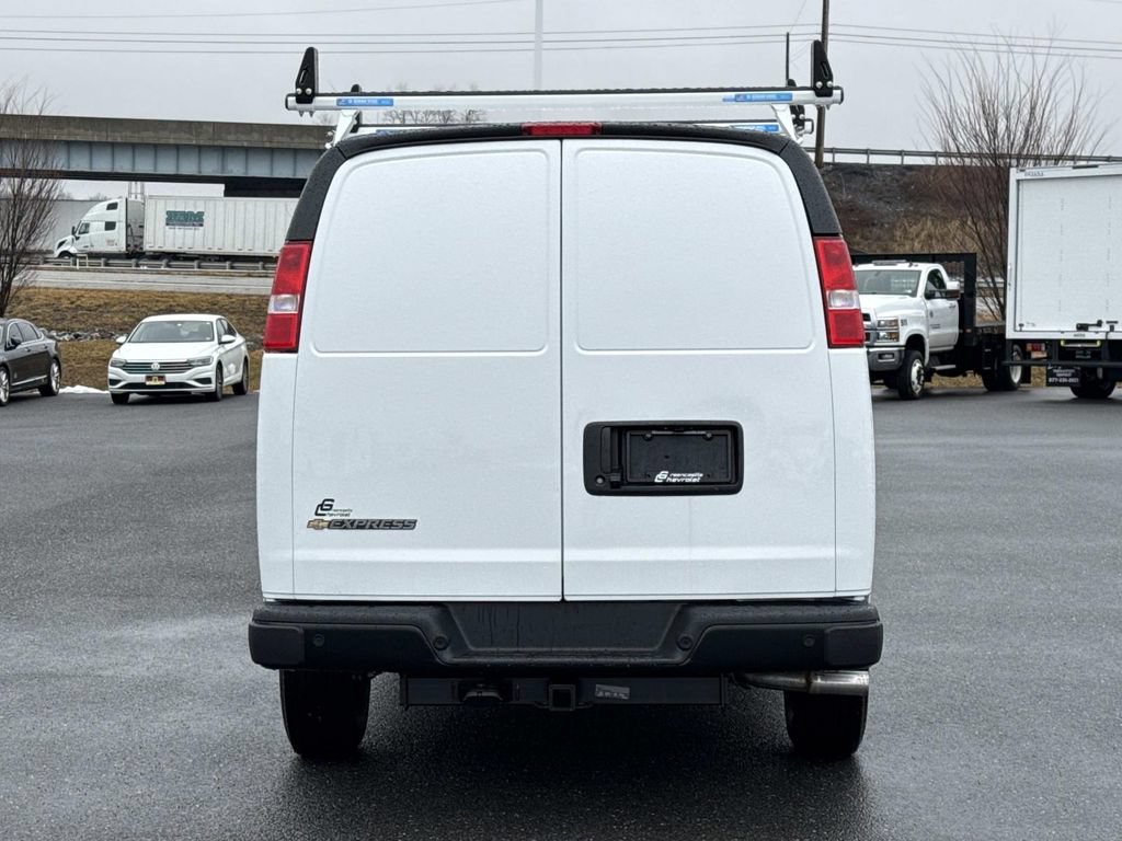 New 2026 Chevrolet Express 2500 w/ Driver Convenience Package RWD image 13