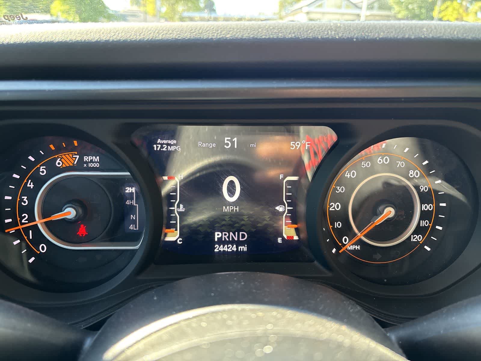 Used 2024 Jeep Wrangler Unlimited Rubicon w/ Technology Group AWD/4WD image 13