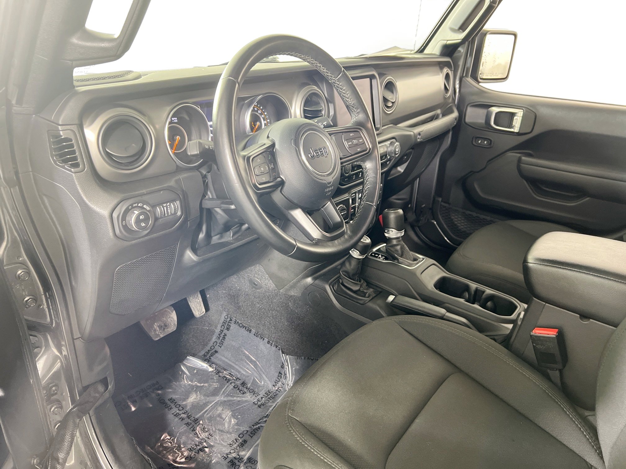Used 2022 Jeep Gladiator Sport image 9