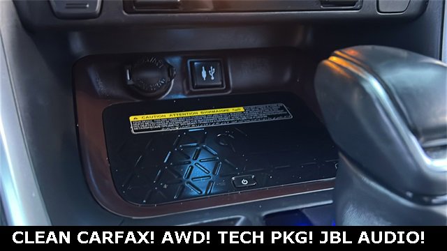 Used 2019 Toyota RAV4 Limited image 17