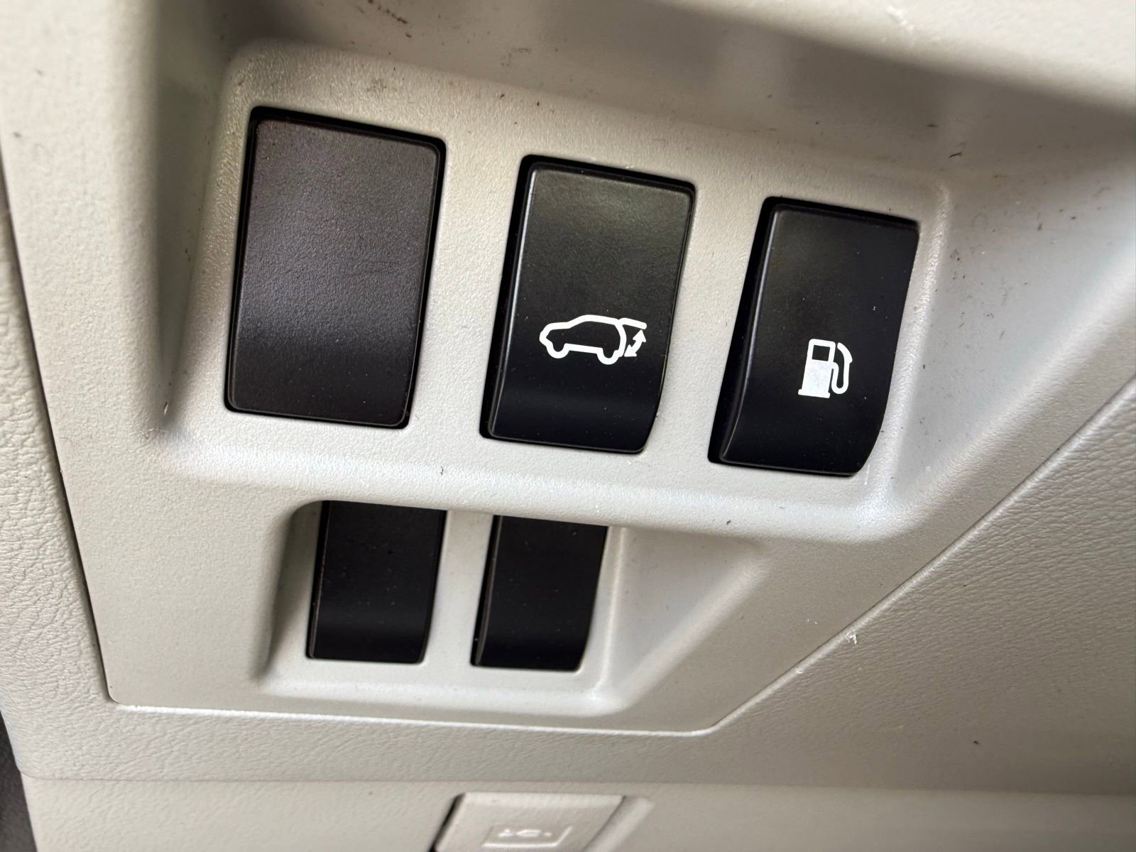 Used 2012 Lexus RX 450h AWD w/ Premium Pkg image 23