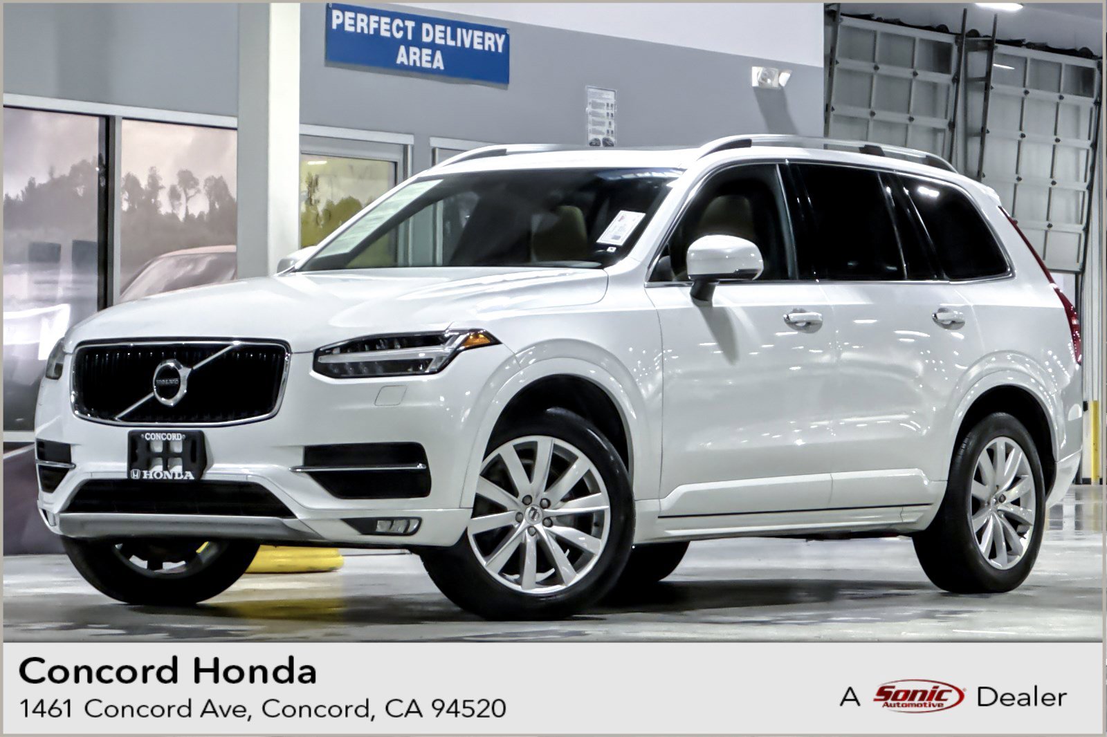 Used 2018 Volvo XC90 T6 Momentum w/ Momentum Plus Package