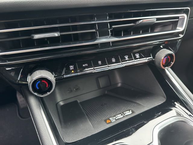 New 2026 Chevrolet Traverse Z71 w/ Driver Confidence Package image 29