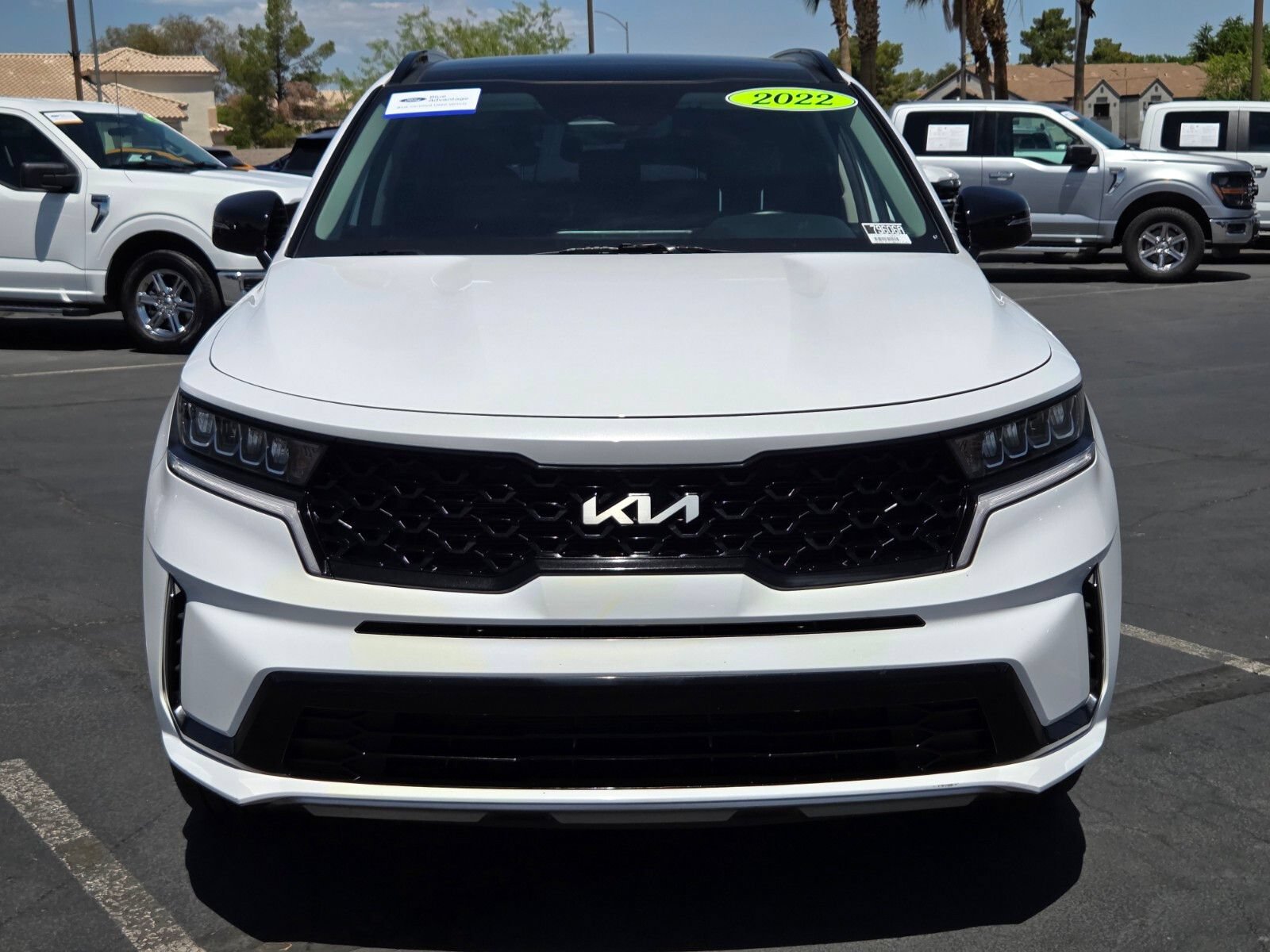 Used 2022 Kia Sorento S w/ Panoramic Sunroof Package FWD image 8