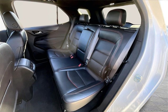 Used 2022 Chevrolet Equinox RS w/ RS Leather Package image 25
