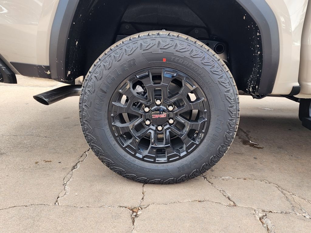 New 2026 GMC Canyon Elevation w/ Convenience Package image 50