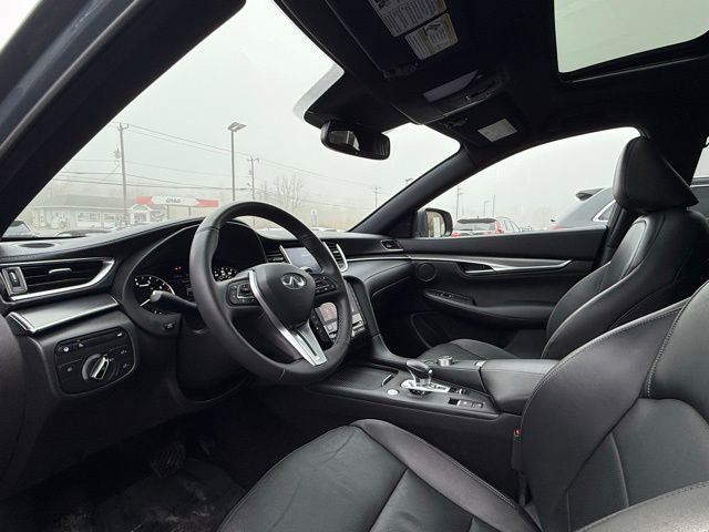 Used 2023 INFINITI QX55 Luxe w/ Cargo Package image 11