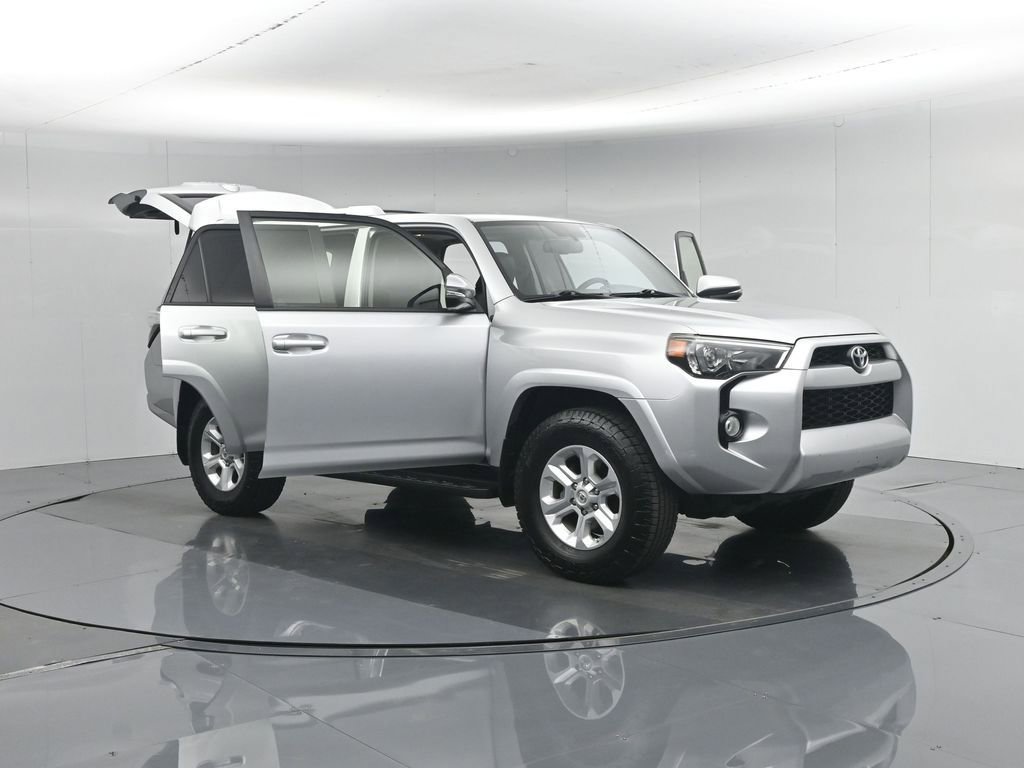 Used 2018 Toyota 4Runner SR5 Premium RWD image 36