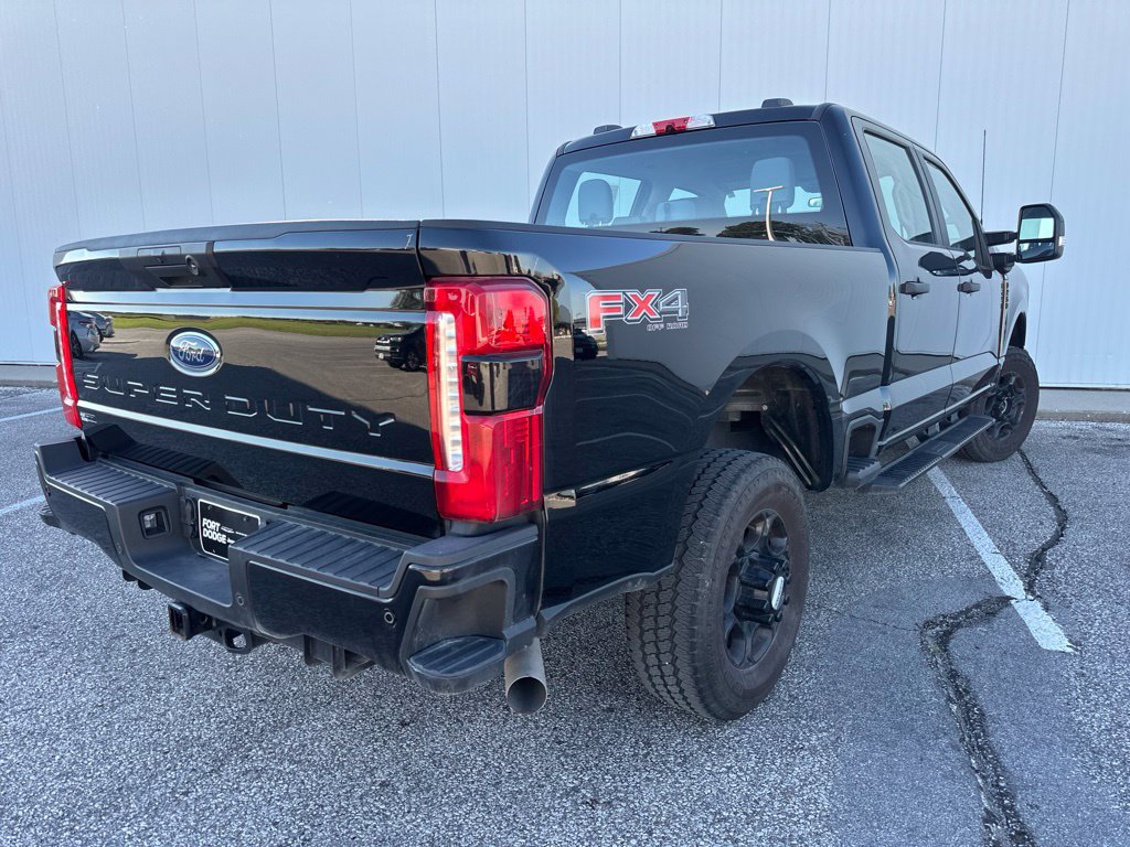 Used 2025 Ford F250 XL w/ STX Appearance Package AWD/4WD image 7