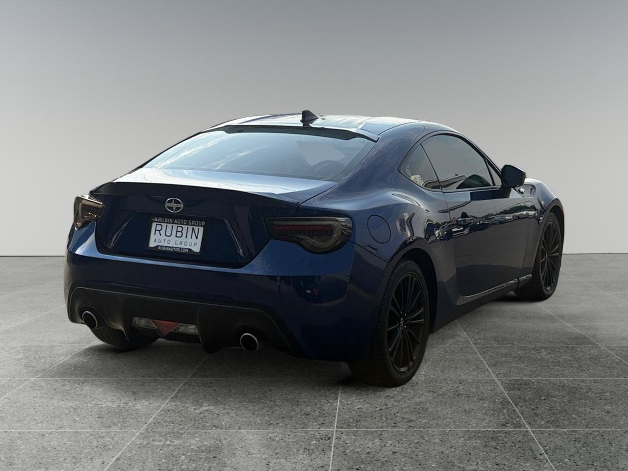 Used 2015 Scion FR-S RWD image 6