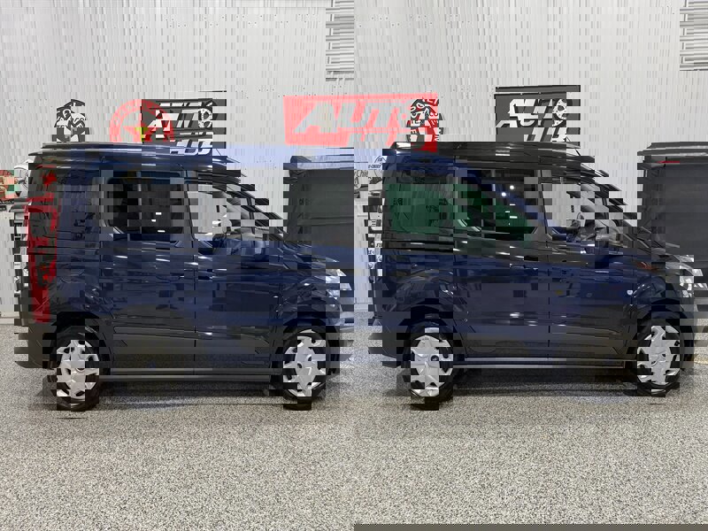 Used 2018 Ford Transit Connect XL image 3