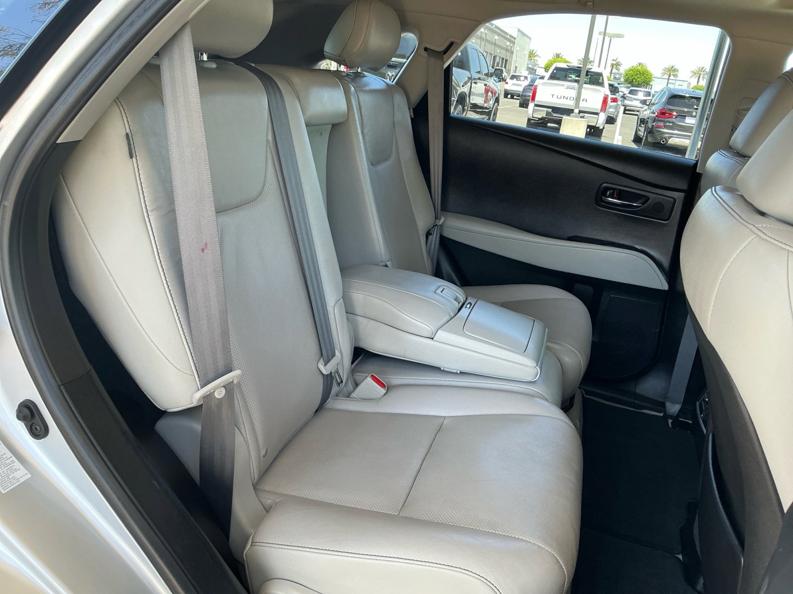 Used 2015 Lexus RX 450h FWD image 18