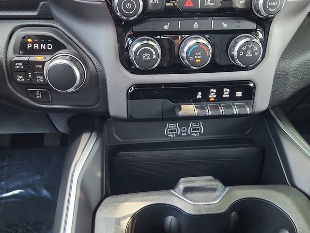 Used 2025 RAM 1500 Big Horn AWD/4WD image 42