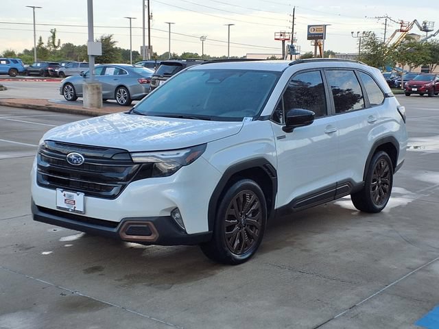 Used 2025 Subaru Forester Sport AWD/4WD image 3