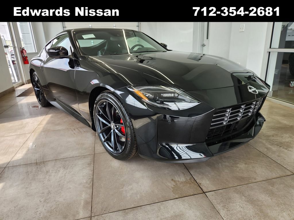 New 2026 Nissan Z Performance w/ Floor Mat Package image 2