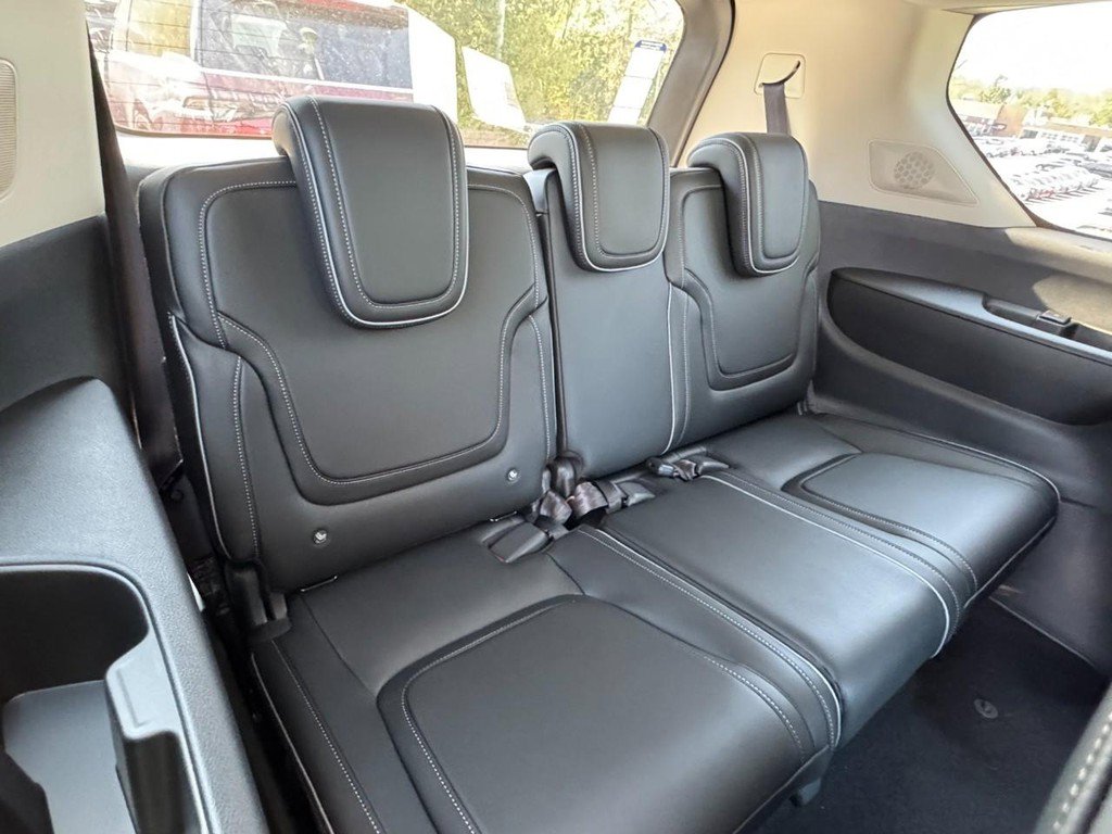 New 2026 INFINITI QX80 Luxe w/ Cargo Package image 6