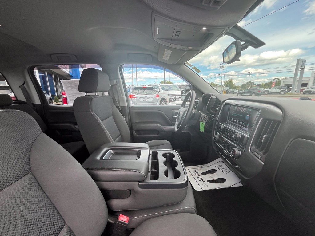 Used 2018 Chevrolet Silverado 1500 LT w/ Trailering Package AWD/4WD image 15