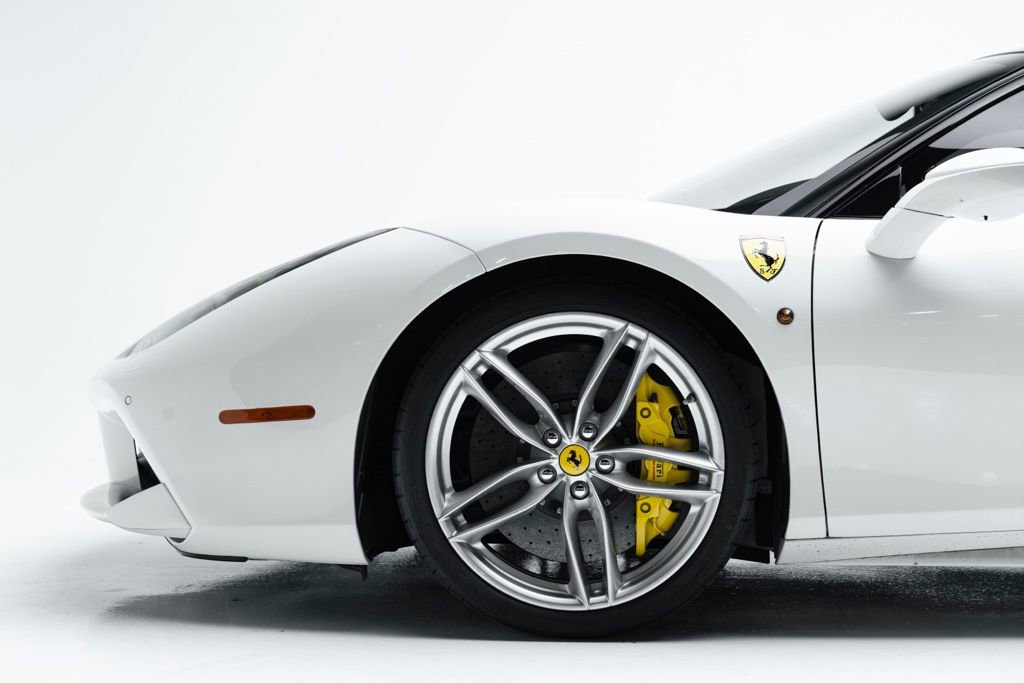 Used 2016 Ferrari 488 GTB RWD image 65