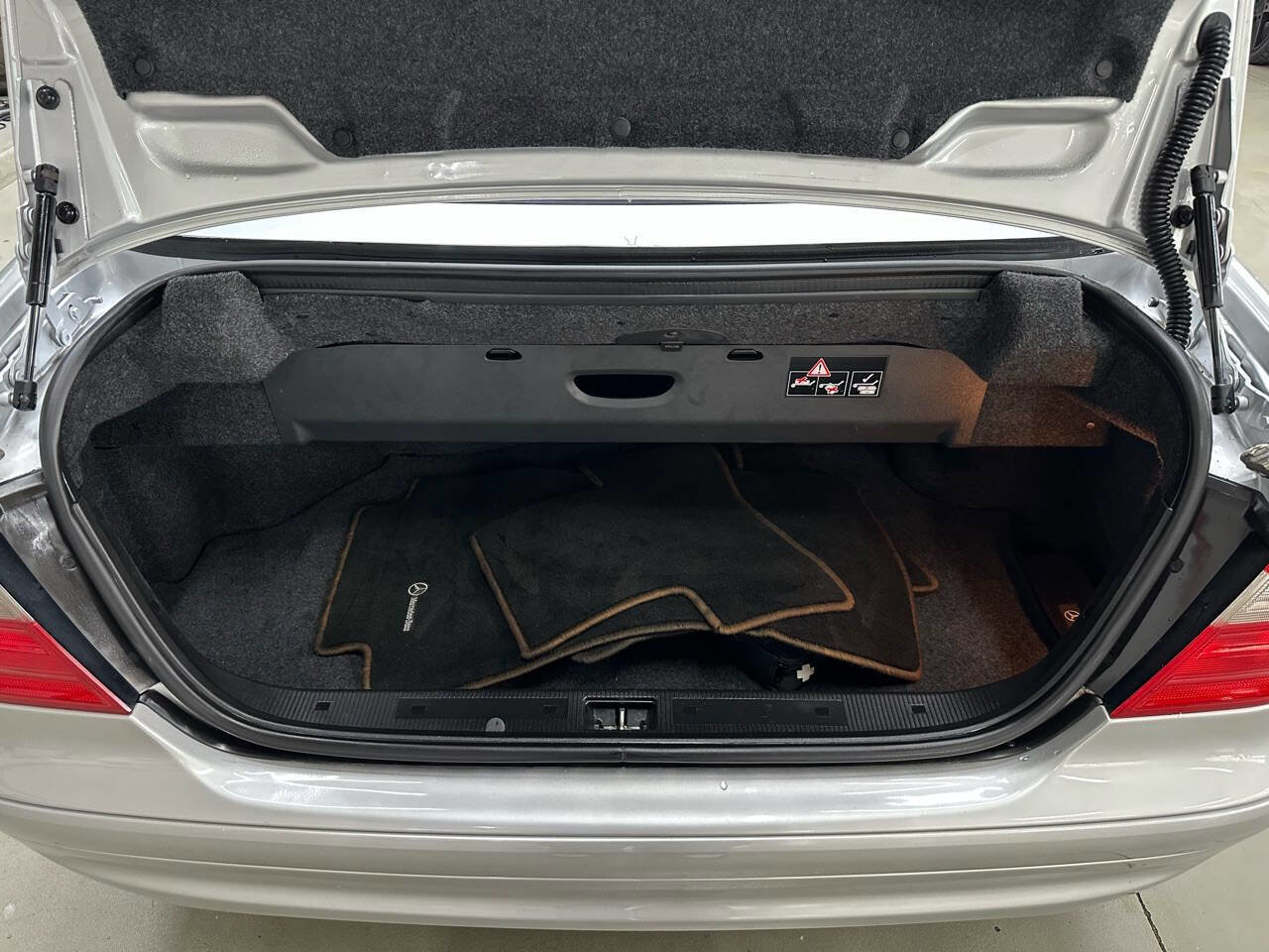 Used 2002 Mercedes-Benz CLK 430 Cabriolet image 10