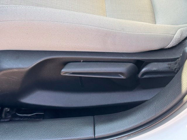 Used 2022 Honda Civic EX image 9