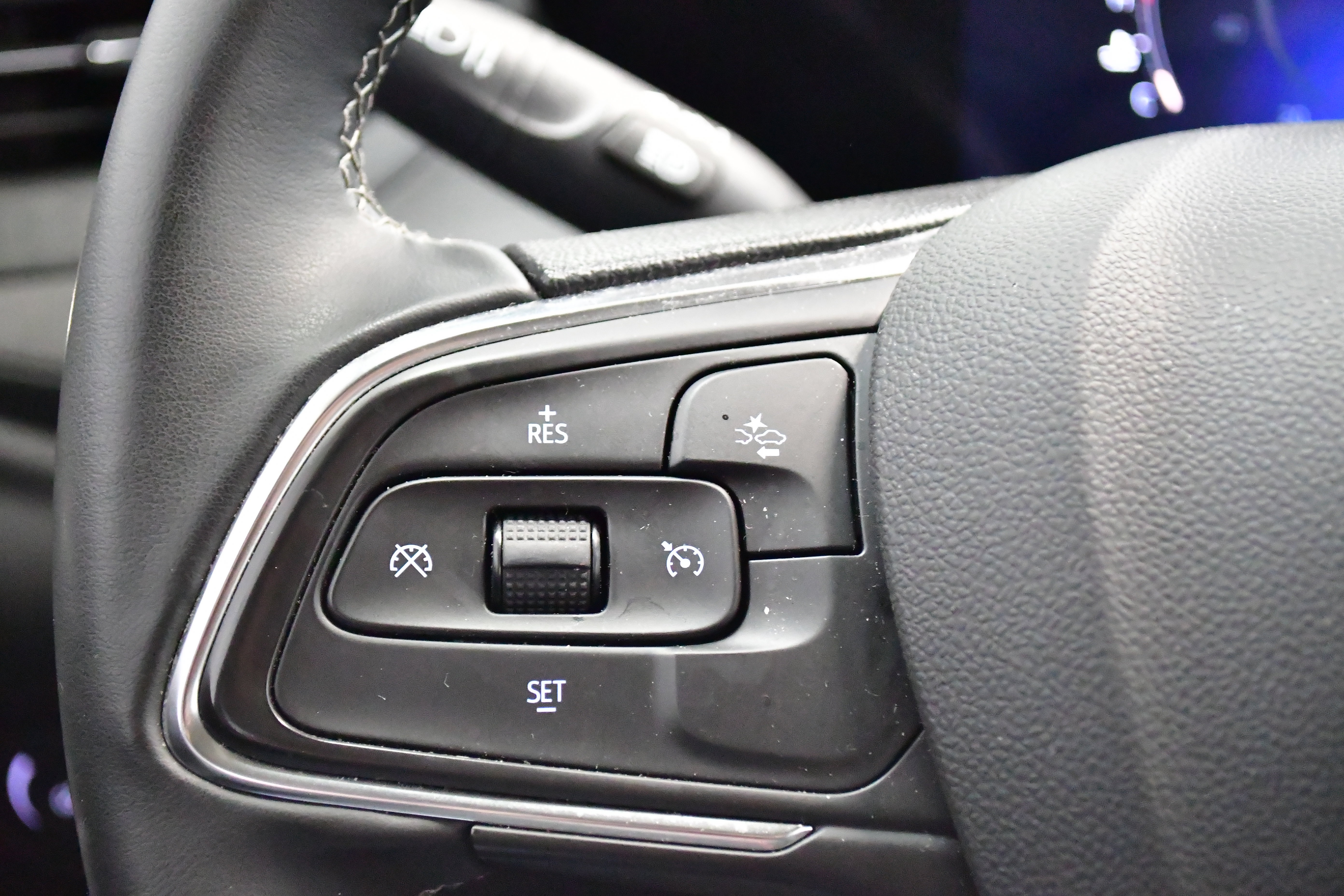 Used 2025 Buick Encore GX Preferred image 22