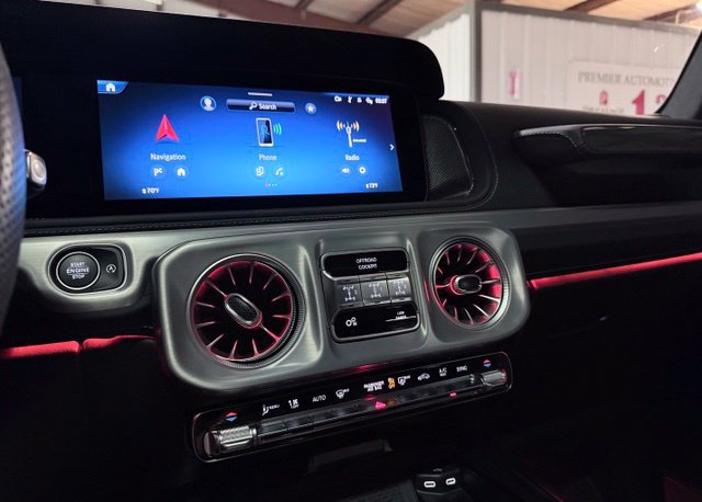 Used 2025 Mercedes-Benz G 63 AMG 4MATIC image 32