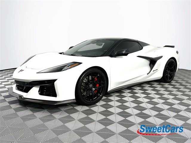 Used 2024 Chevrolet Corvette Z06 image 11