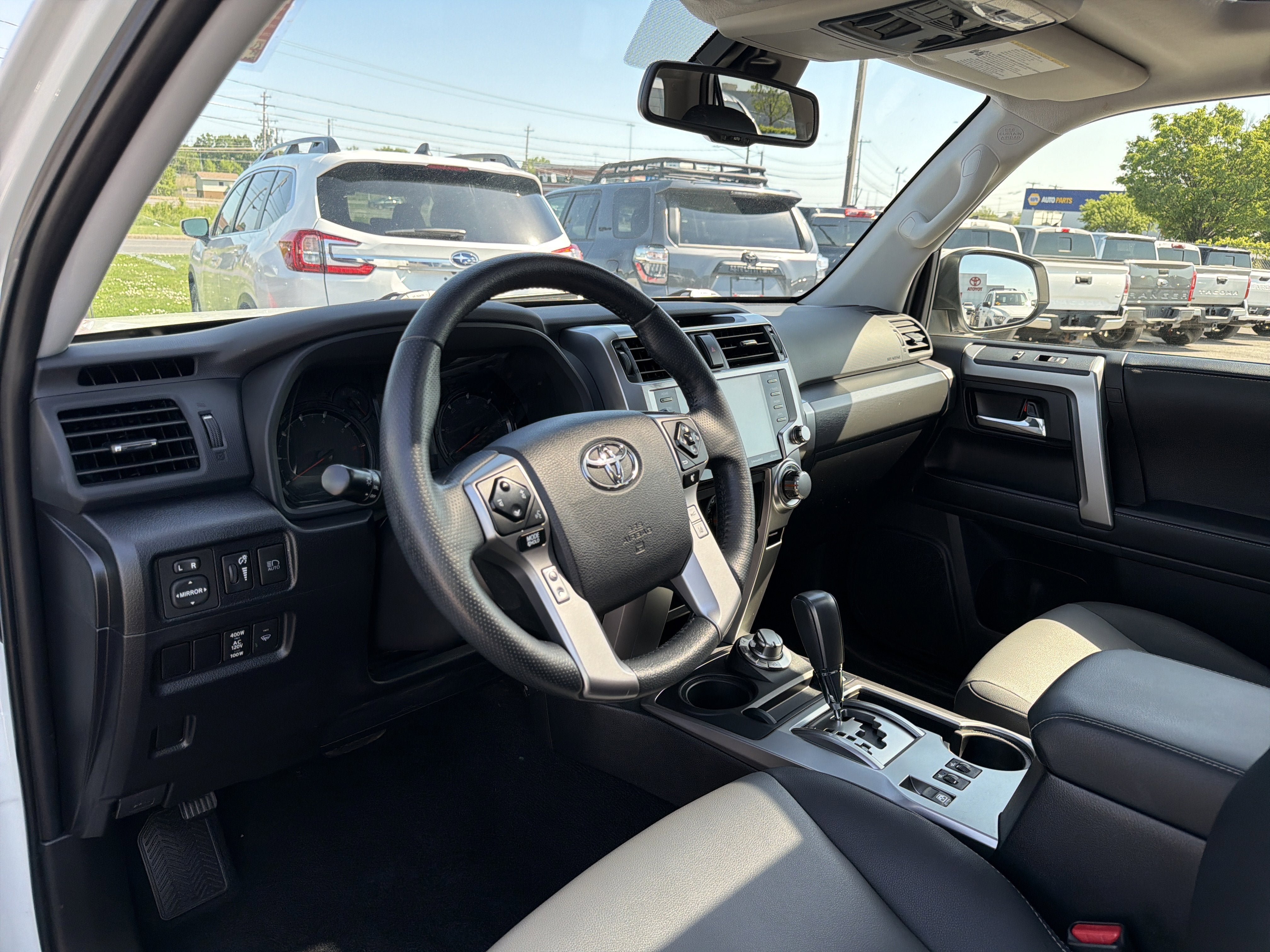 Used 2023 Toyota 4Runner SR5 Premium w/ Moonroof Package AWD/4WD image 9