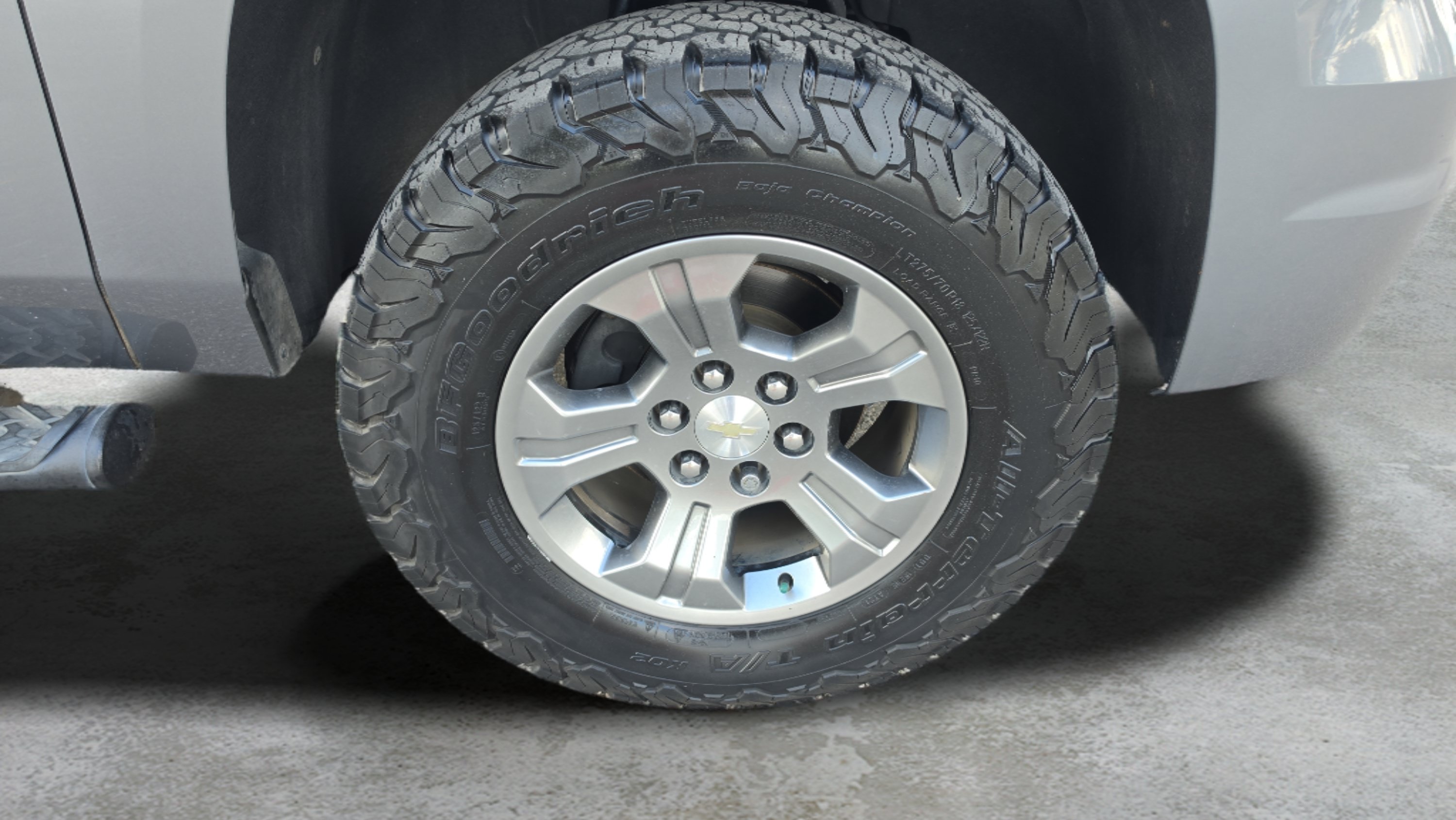 Used 2020 Chevrolet Tahoe LT w/ Luxury Package AWD/4WD image 26