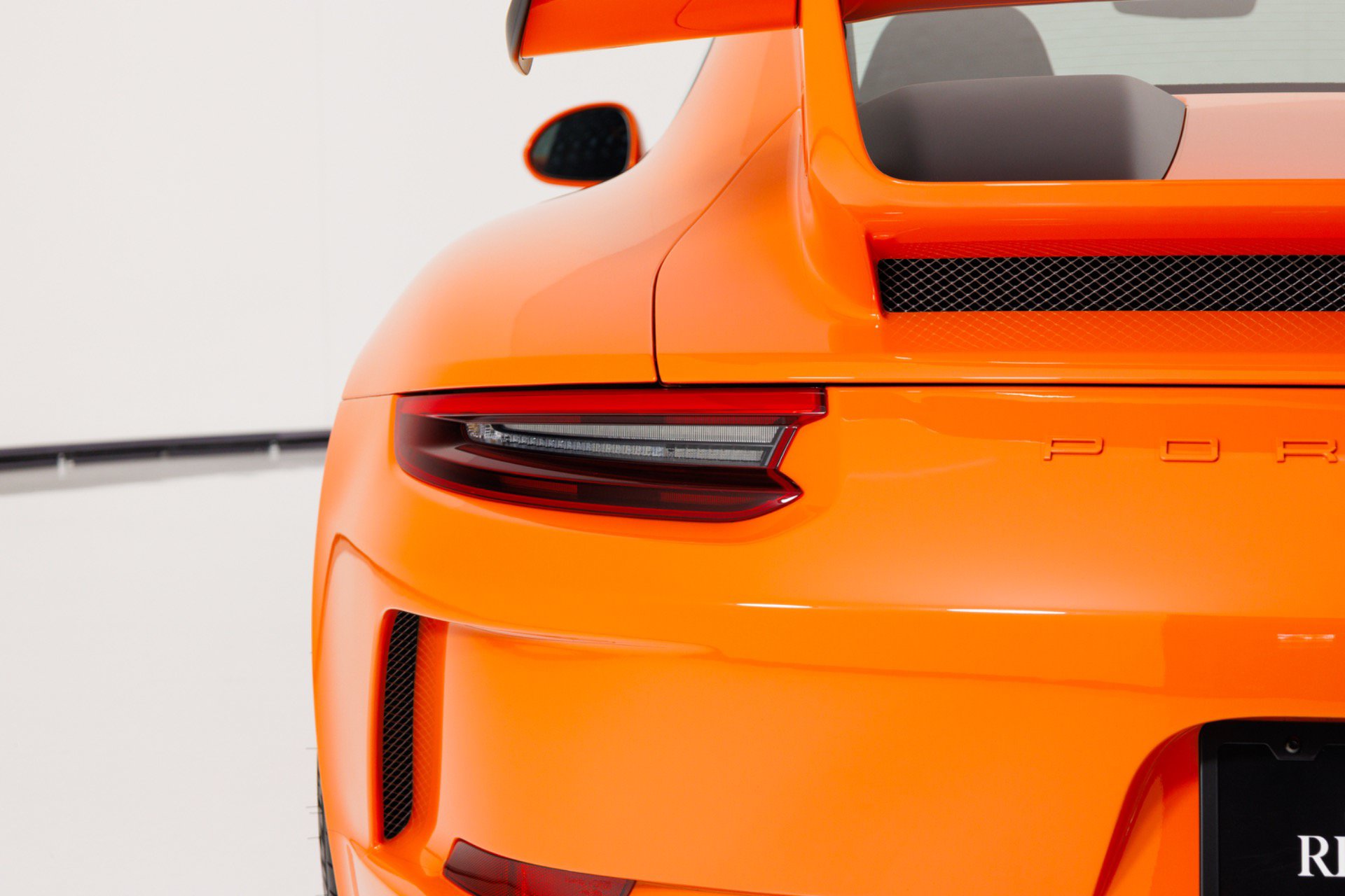 Used 2018 Porsche 911 GT3 RWD image 71