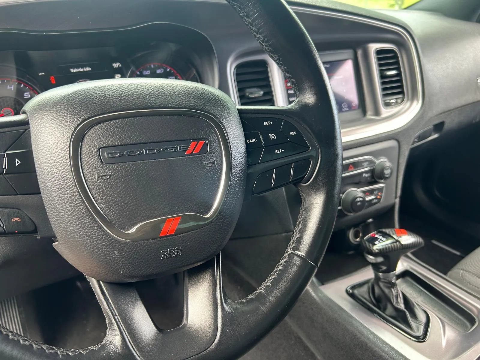 Used 2019 Dodge Charger SXT w/ Blacktop Package RWD image 11