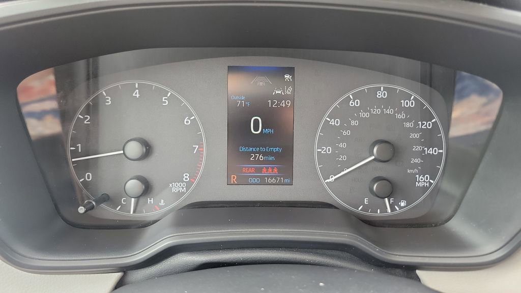 Certified 2024 Toyota Corolla LE image 25