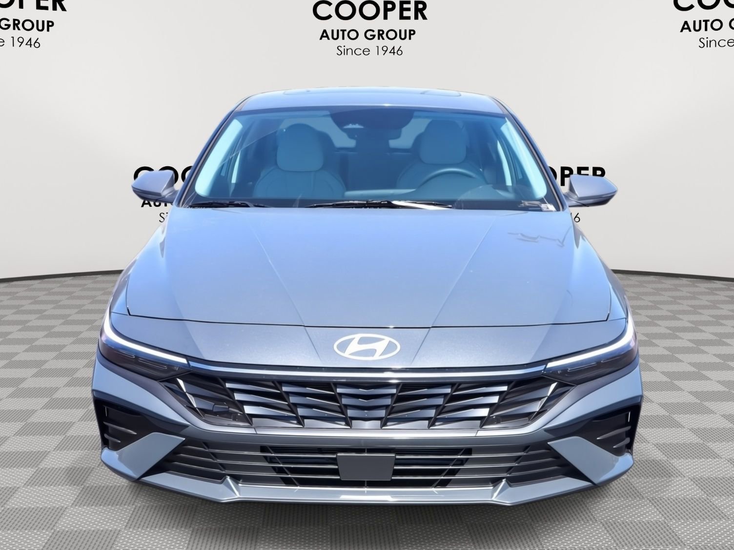 New 2026 Hyundai Elantra Limited image 2