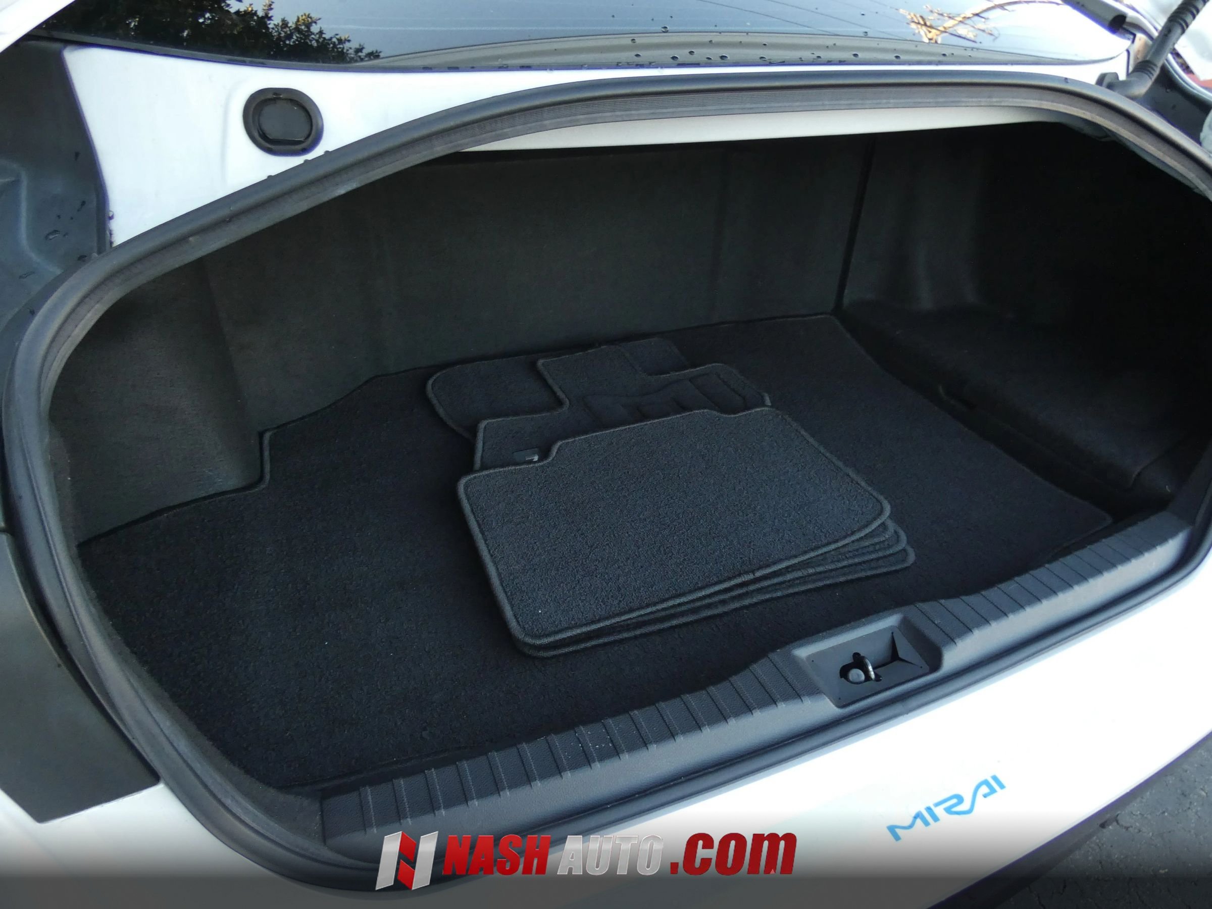 Used 2022 Toyota Mirai w/ Advanced Technology Package RWD image 68